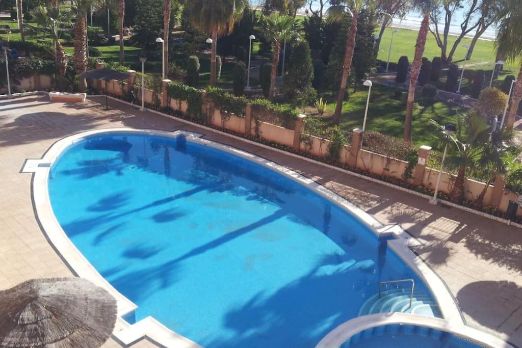 Primera Linea De Playa, Pies En La Arena, Marina D'or Magic Word Apartment *