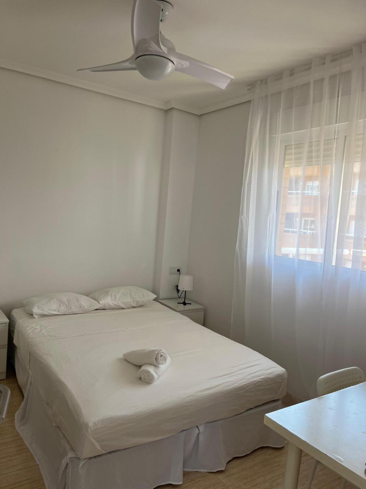 Apartment Primera Linea De Playa, Pies En La Arena, Marina D'or Magic Word