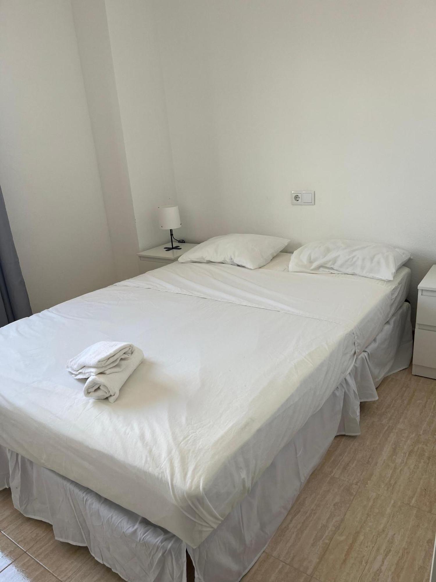 Primera Linea De Playa, Pies En La Arena, Marina D'or Magic Word Apartment